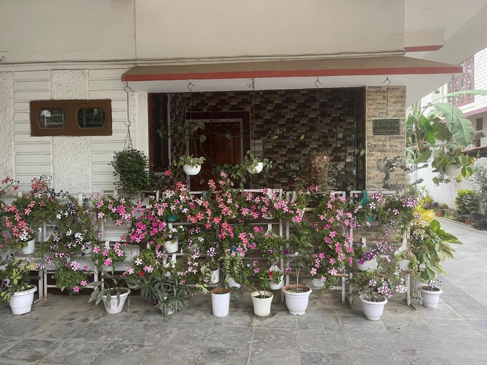 Amazing Homestay Guwahati Dış mekan fotoğraf